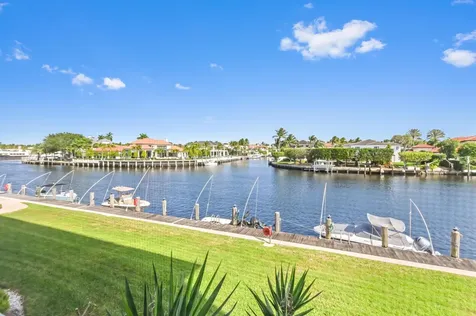 390 N Federal Highway Deerfield Beach FL 33441