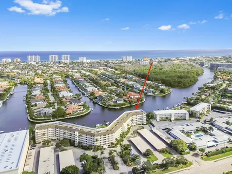 390 N Federal Highway Deerfield Beach FL 33441