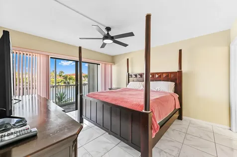 390 N Federal Highway Deerfield Beach FL 33441