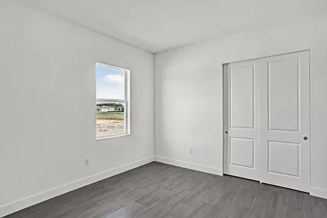 6886 68th Square Vero Beach FL 32967