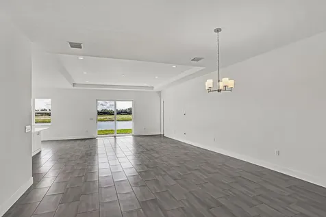 6886 68th Square Vero Beach FL 32967
