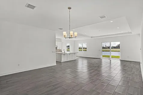 6886 68th Square Vero Beach FL 32967