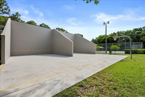 406 4th Terrace Palm Beach Gardens FL 33418