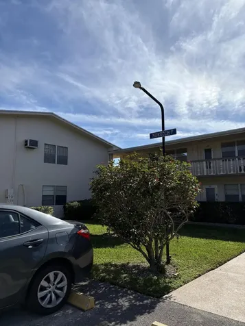 128 Norwich F West Palm Beach FL 33417