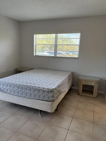 128 Norwich F West Palm Beach FL 33417