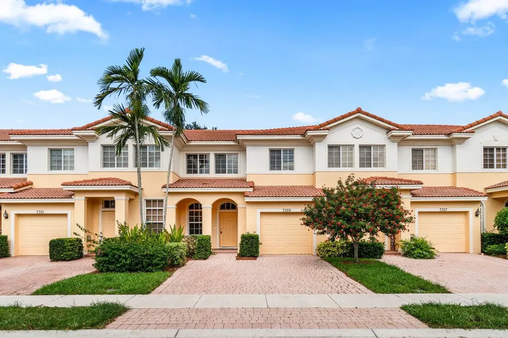 7359 Briella Drive Boynton Beach FL 33437