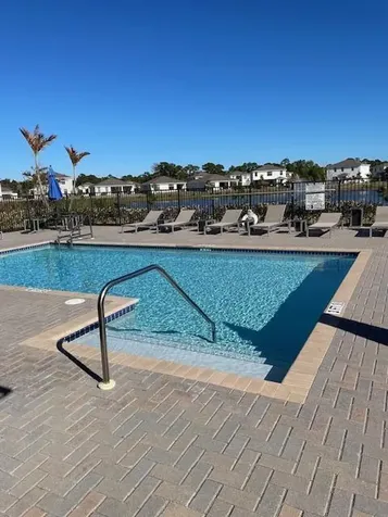 6000 Se Sky Blue Circle Stuart FL 34997