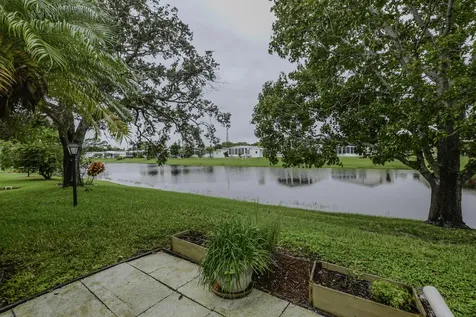 8203 Cinnamon Lane Port Saint Lucie FL 34952