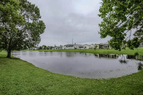 8203 Cinnamon Lane Port Saint Lucie FL 34952
