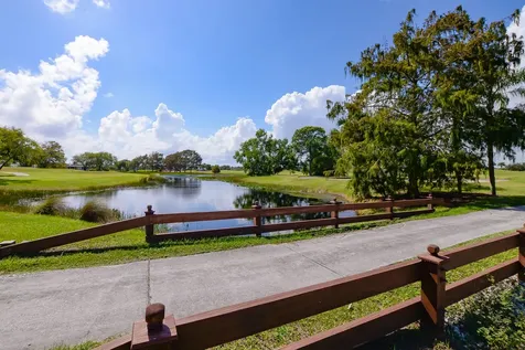 8203 Cinnamon Lane Port Saint Lucie FL 34952