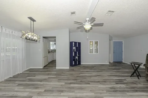 8203 Cinnamon Lane Port Saint Lucie FL 34952