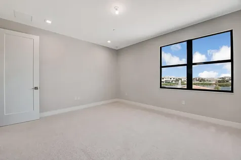 10028 Cloud View Palm Beach Gardens FL 33412