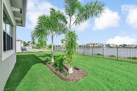 10028 Cloud View Palm Beach Gardens FL 33412