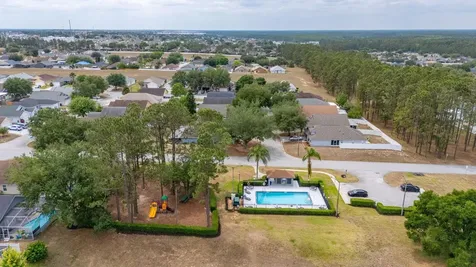 128 Pine Cone Drive Davenport FL 33897
