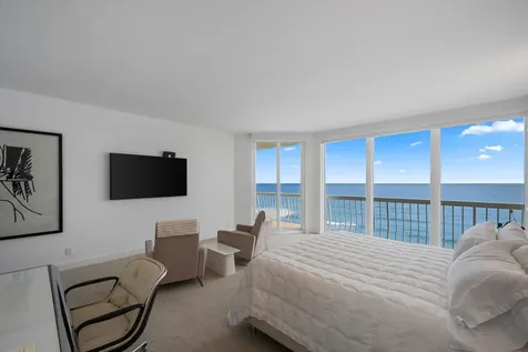 2100 S Ocean Boulevard Palm Beach FL 33480