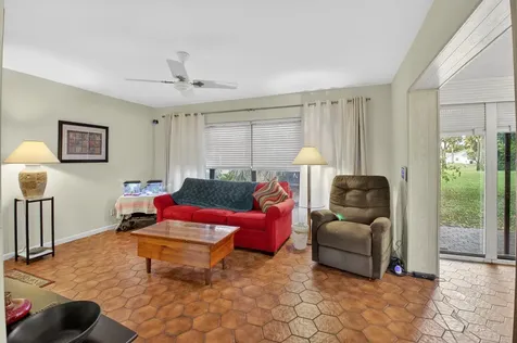 18101 107th Avenue Boca Raton FL 33498