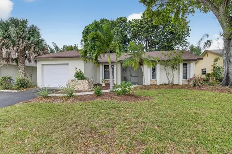 18101 107th Avenue Boca Raton FL 33498