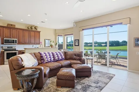 7281 Haviland Circle Boynton Beach FL 33437