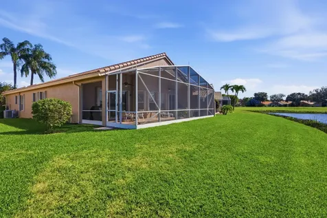 7281 Haviland Circle Boynton Beach FL 33437