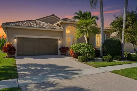7281 Haviland Circle Boynton Beach FL 33437