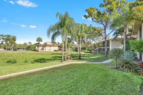 6531 Chasewood Drive Jupiter FL 33458