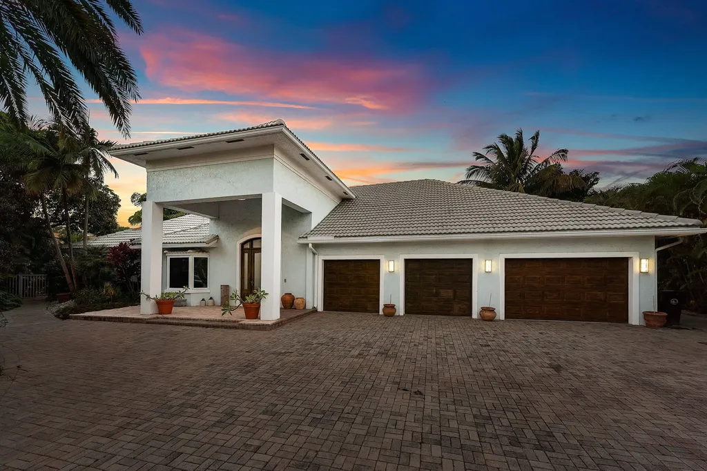 2311 Ne 47th Street Lighthouse Point FL 33064