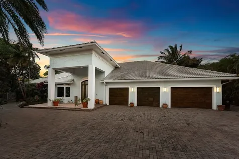 2311 Ne 47th Street Lighthouse Point FL 33064
