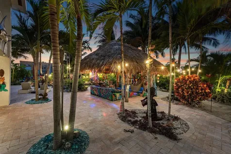 2311 Ne 47th Street Lighthouse Point FL 33064