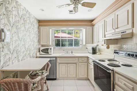 6590 N Ocean Boulevard Ocean Ridge FL 33435