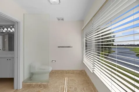 2435 Presidential Way West Palm Beach FL 33401