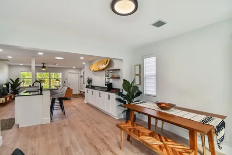 702 Ne 10th Avenue Boynton Beach FL 33435