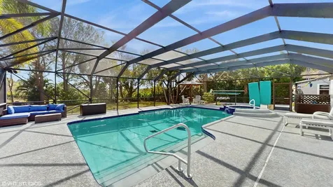 9278 Se Sharon Street Hobe Sound FL 33455