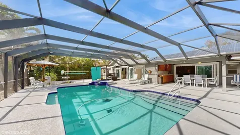 9278 Se Sharon Street Hobe Sound FL 33455