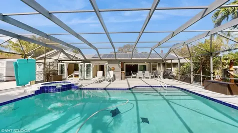 9278 Se Sharon Street Hobe Sound FL 33455