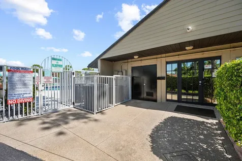 723 Sunny Pine Way Greenacres FL 33415