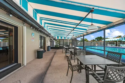 723 Sunny Pine Way Greenacres FL 33415