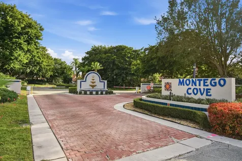 6100 Se Martinique Drive Stuart FL 34997