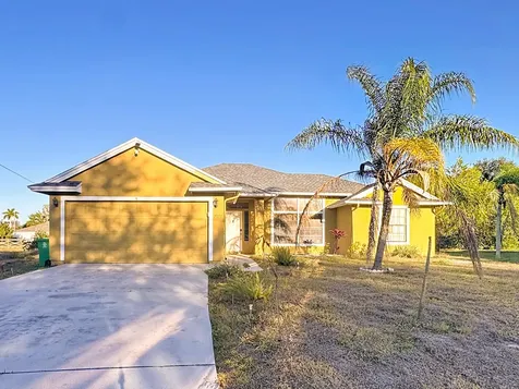 2091 Sw Castinet Lane Port Saint Lucie FL 34953