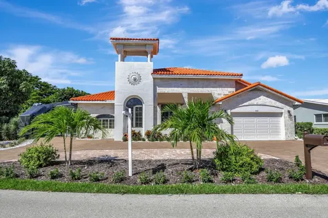 3901 Ne 23rd Terrace Lighthouse Point FL 33064