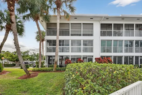 1866 Sw Palm City Road Stuart FL 34994