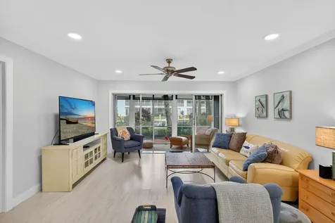 1866 Sw Palm City Road Stuart FL 34994