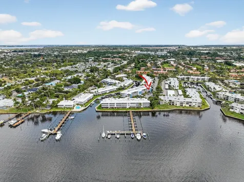 1866 Sw Palm City Road Stuart FL 34994