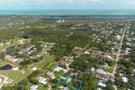 8816 Se May Terrace Hobe Sound FL 33455
