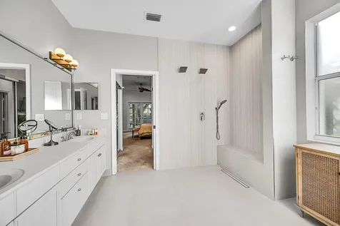 15 Lawrence Lake Drive Boynton Beach FL 33436