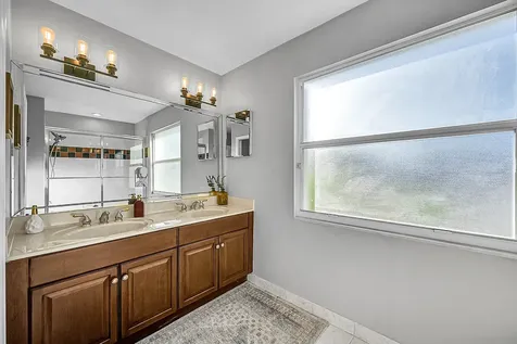 15 Lawrence Lake Drive Boynton Beach FL 33436