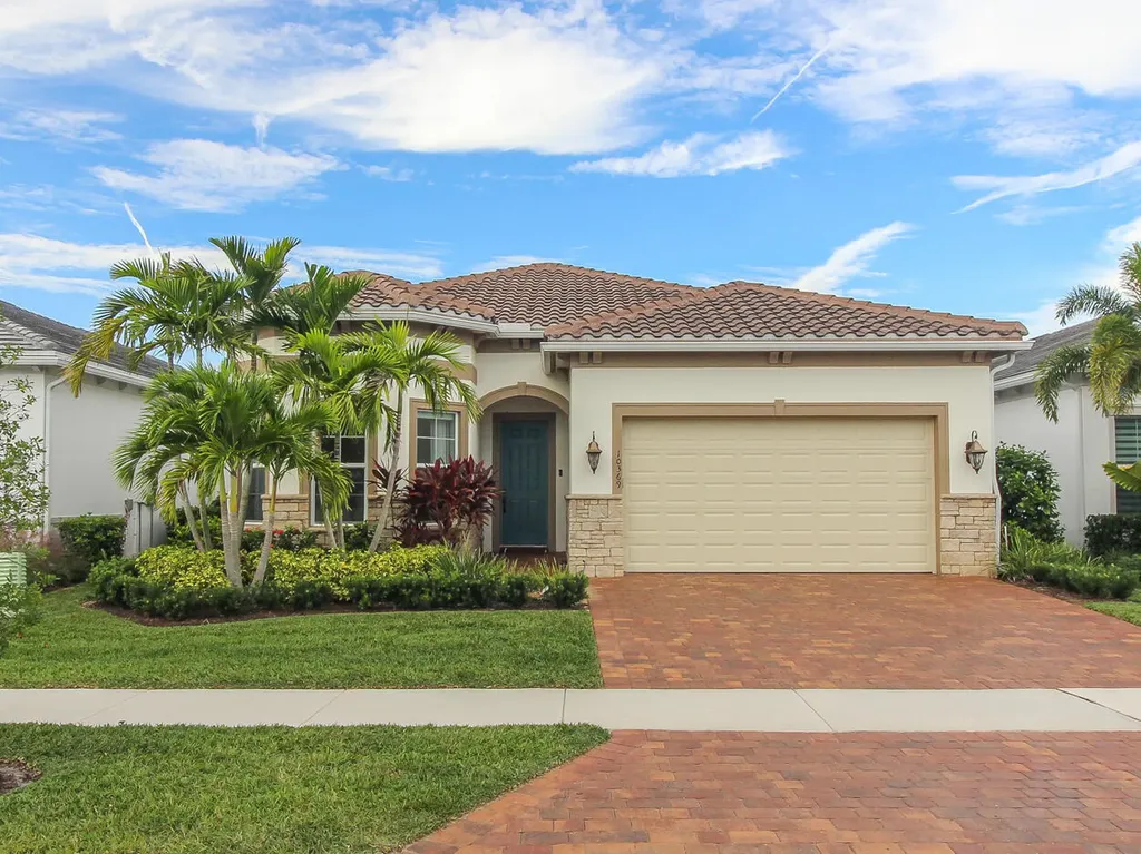 10369 Northbrook Circle Palm Beach Gardens FL 33412