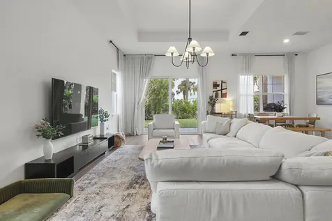 10369 Northbrook Circle Palm Beach Gardens FL 33412