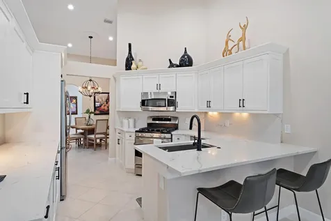 8164 Sandpiper Way West Palm Beach FL 33412
