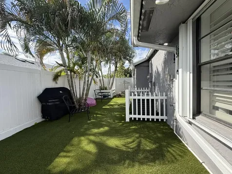 4550 Biddeford Avenue West Palm Beach FL 33417