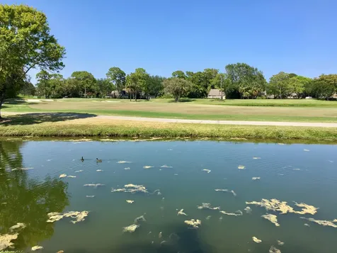 107 Resort Lane Palm Beach Gardens FL 33418
